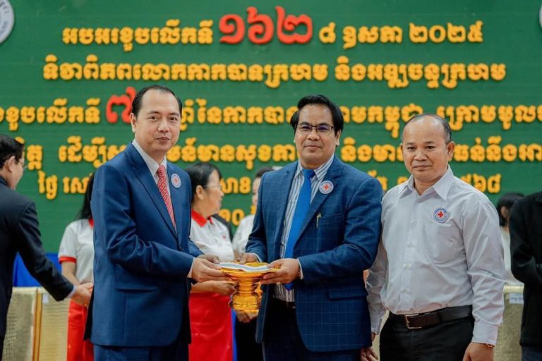 នៅព្រឹកថ្ងៃទី១០ ខែឧសភា ឆ្នាំ២០២៥ លោកហ៊ួត ប៉ុញ្ញា ប្រធានសមាគមសម្ពន្ធយុវជនដើម្បីសន្តិភាព ប្រចាំសាខាខេត្តក្រចេះ និងសមាជិកក្រុមការងារសមាគម