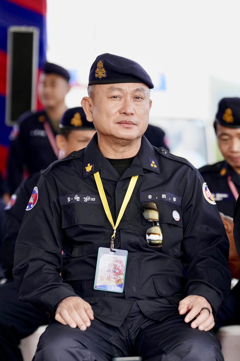 ខ្ញុំបានចូលរួមពិធីប្រារព្ធខួបលើកទី៣២ ទិវាបង្កើតកងរាជអាវុធហត្ថ (១៤ កក្កដា ១៩៩៣ – ១៤ កក្កដា ២០២៥) និងសម្ពោធដាក់ឱ្យប្រើប្រាស់ជាផ្លូវការសមិទ្ធផល មជ្ឈមណ្ឌលហ្វឹកហ្វឺនកងរាជអាវុធហត្ថភ្នំជុំសែនរីករាយ ក្រោមអធិបតីភាពដ៏ខ្ពង់ខ្ពស់ សម្តេចមហាបវរធិបតី ហ៊ុន ម៉ាណែត នាយករដ្ឋមន្ត្រី នៃព្រះរាជាណាចក្រកម្ពុជា…